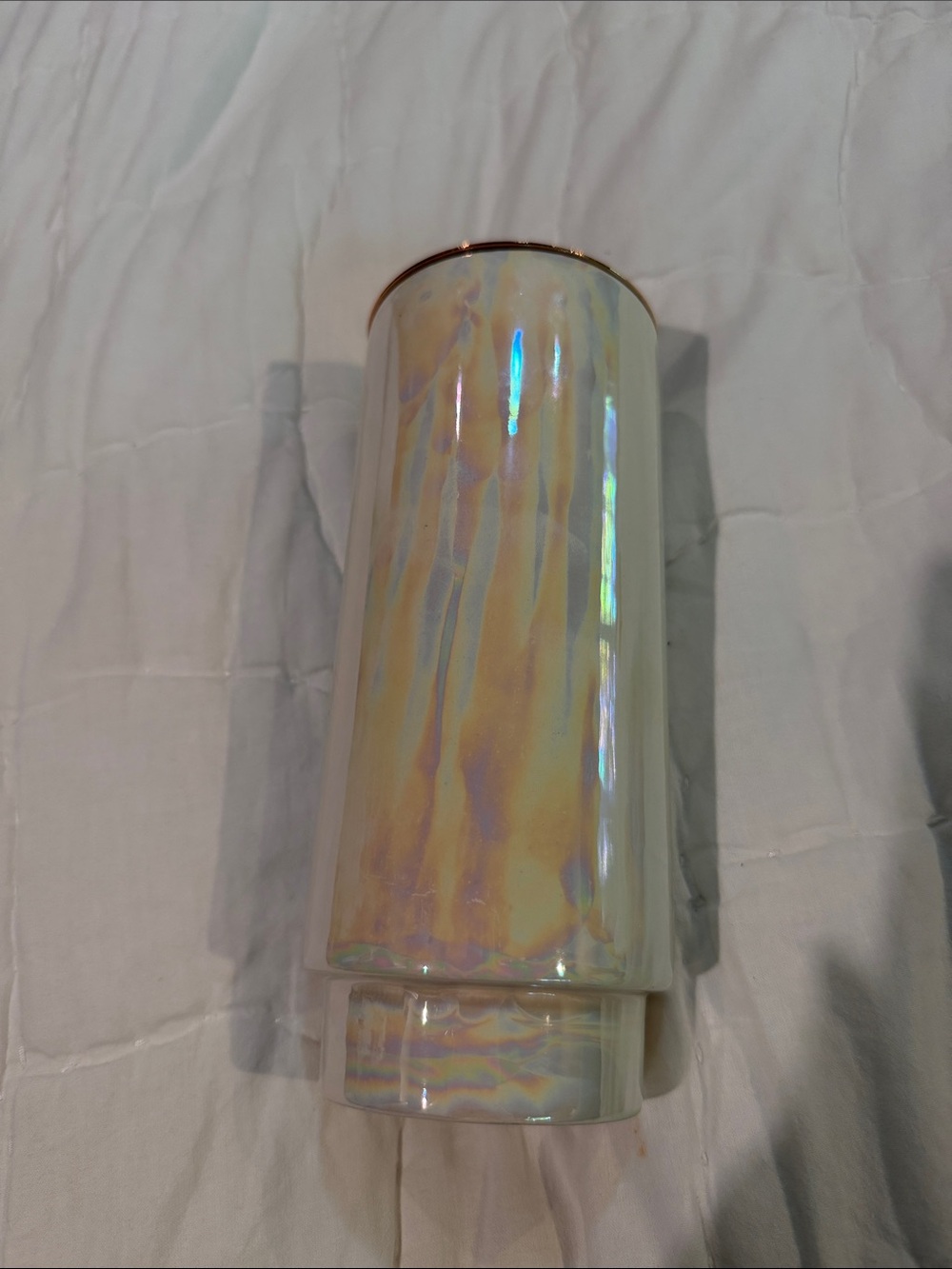 Iridescent Ceramic Cotton and Teak Candle